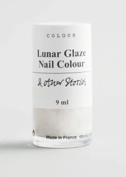 & Other Stories Makeup | Nail Polish