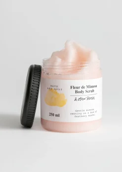 & Other Stories Bath & Body | Perle De Coco Body Scrub