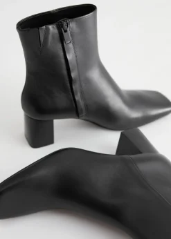 & Other Stories Boots | Squared Toe Leather Boots Black