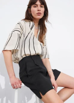 & Other Stories Shorts | Pants | Tailored Linen Shorts