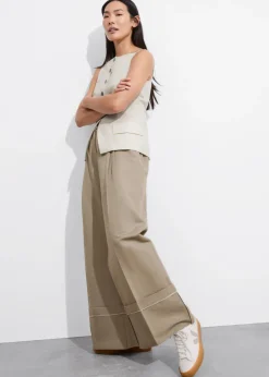 & Other Stories Sneakers | Veja Campo Leather Sneakers